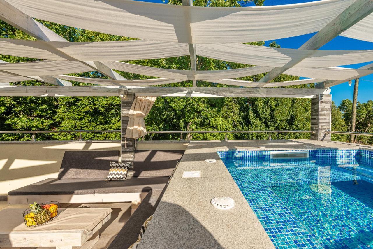 Villa Zora, Starigrad Paklenica, 塞利讷 外观 照片